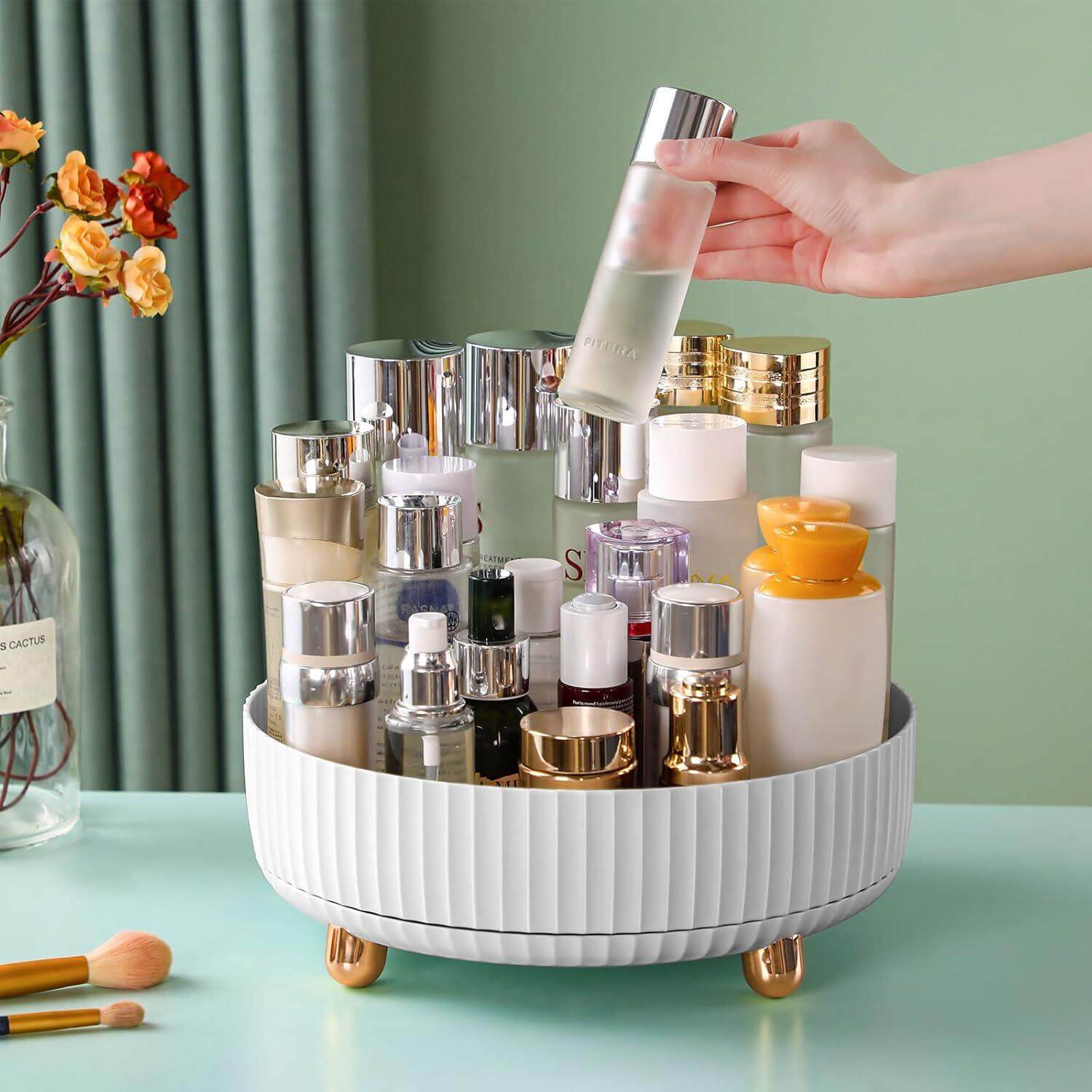 Our Take on FUNEST’s 360° Rotating Makeup & Perfume Organizer Tray